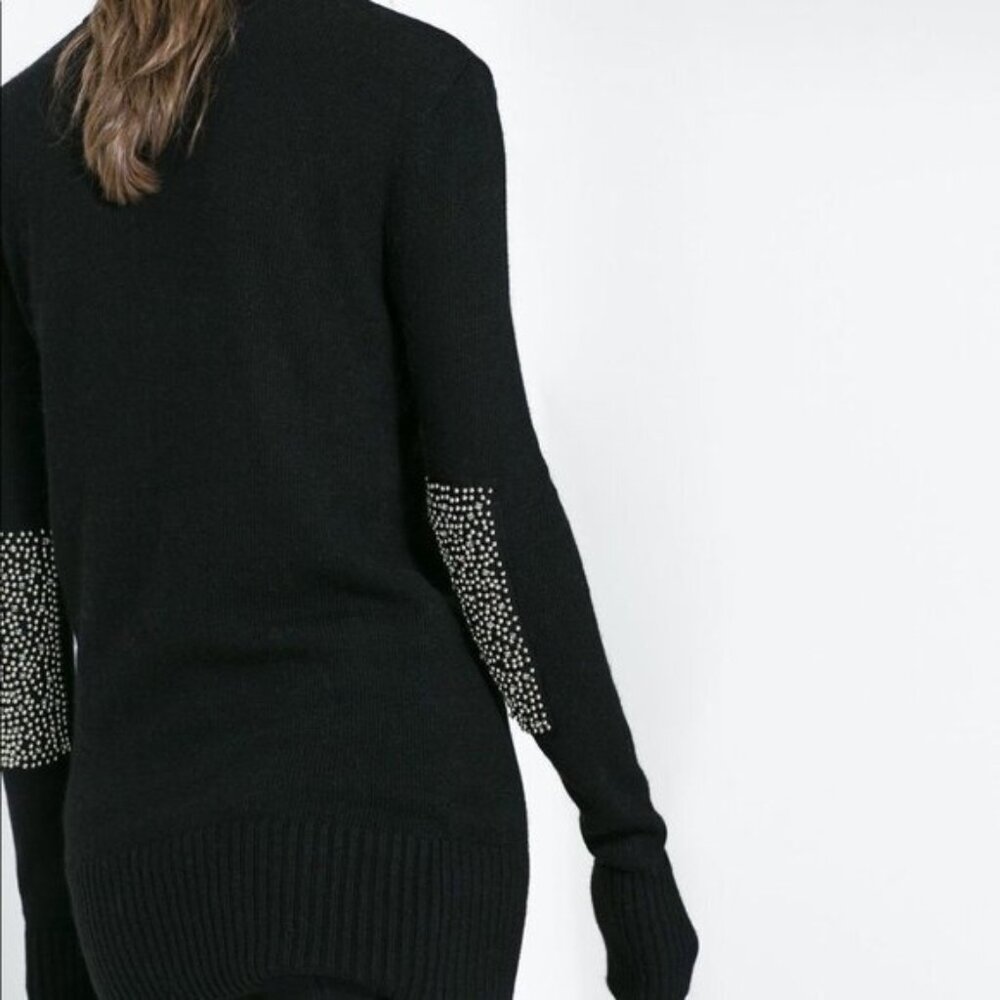 𝅺SIZE S Zara Knit Crew Neck Sweater